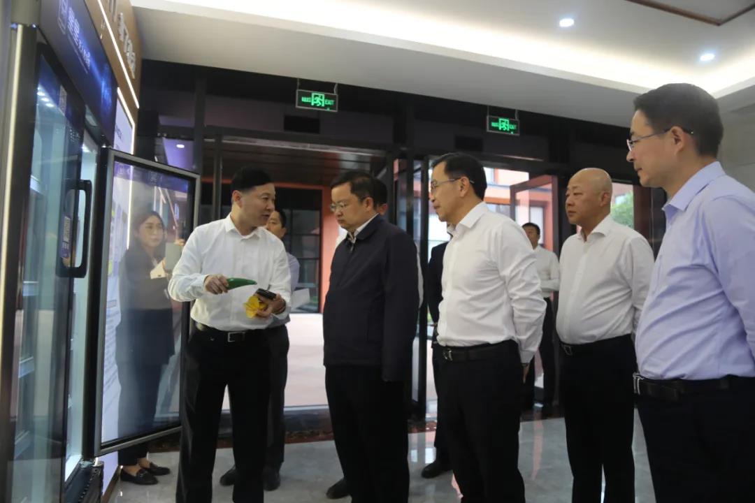 1603507442118087.jpg 22.jpg